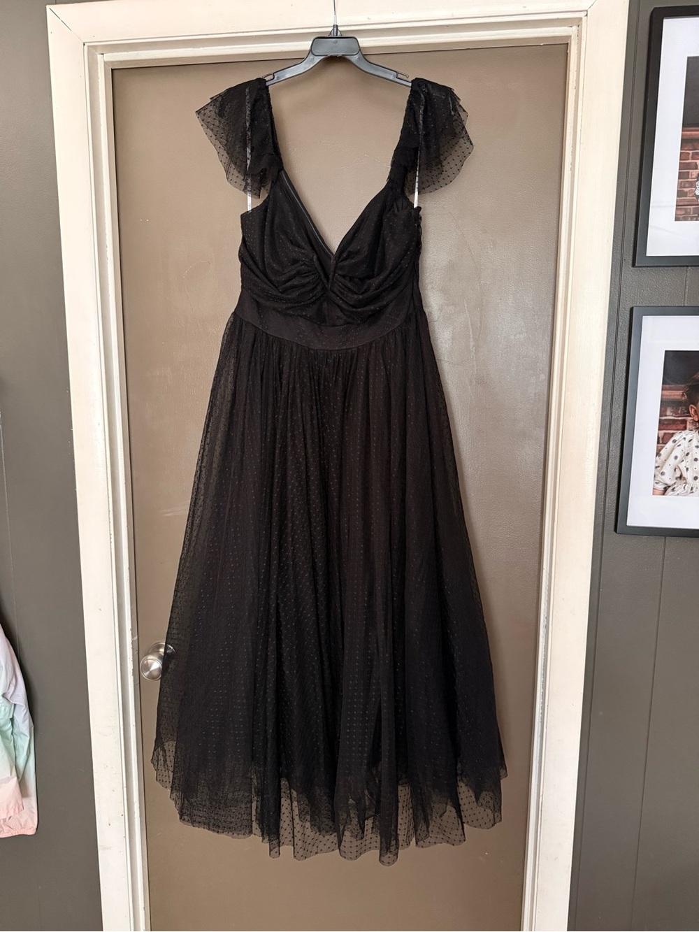 Lulu's Black Dotted Tulle Midi Dress